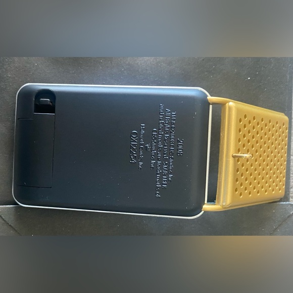 Hallmark Keepsake Christmas Ornament Star Trek Communicator - Picture 2 of 4